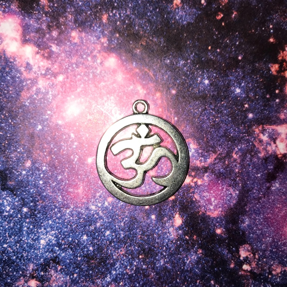 Om Pendant